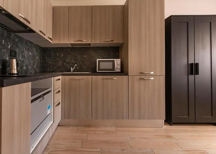 Adele Апартаменты *