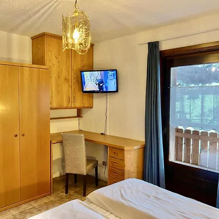 Adele Apartmán *
